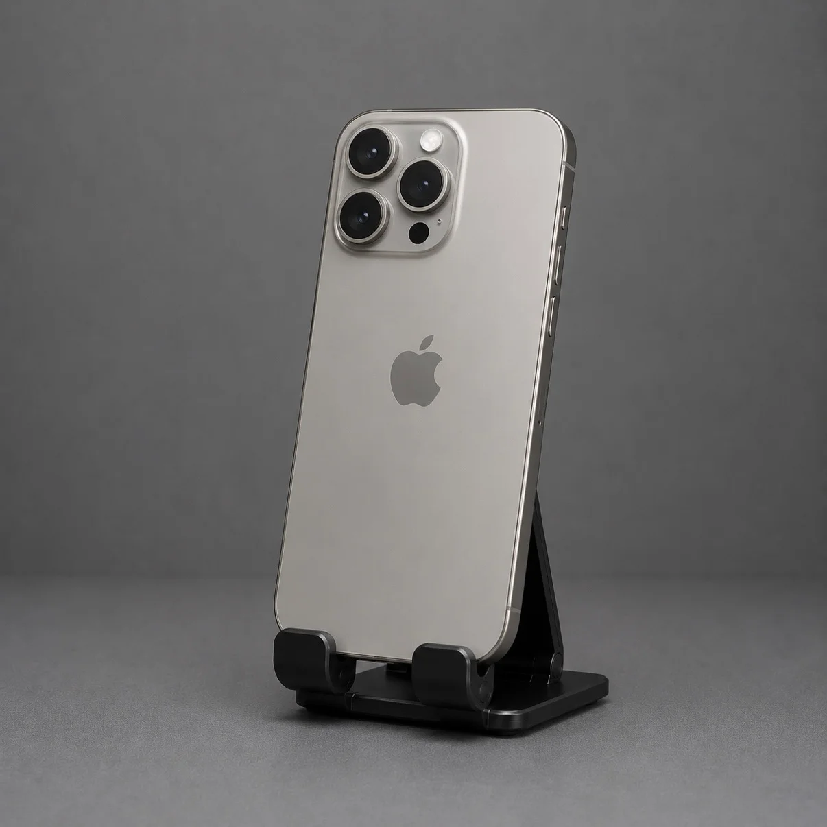 iPhone 16 Pro Max 1 TB Natural Titanium б/у (Як новий)